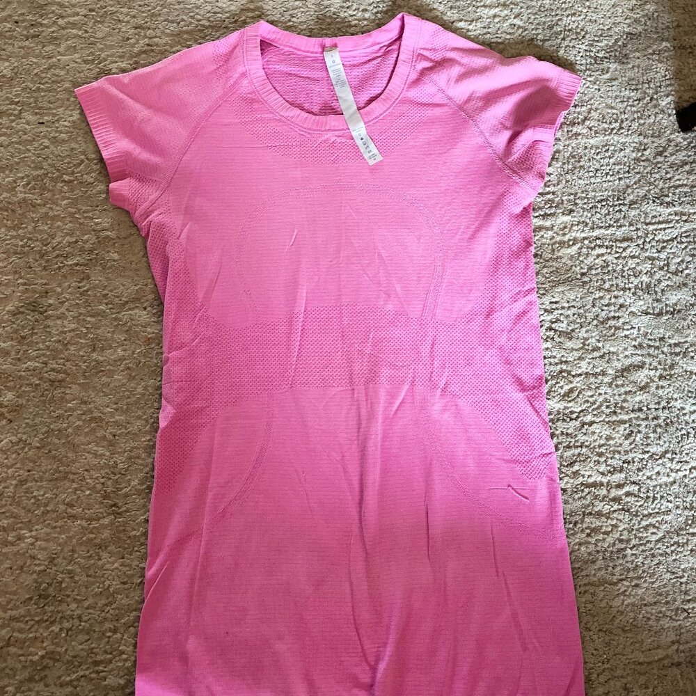 Pink Lululemon Swiftly Tech